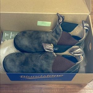 Blundstone 585 Rustic Brown pull-on boots